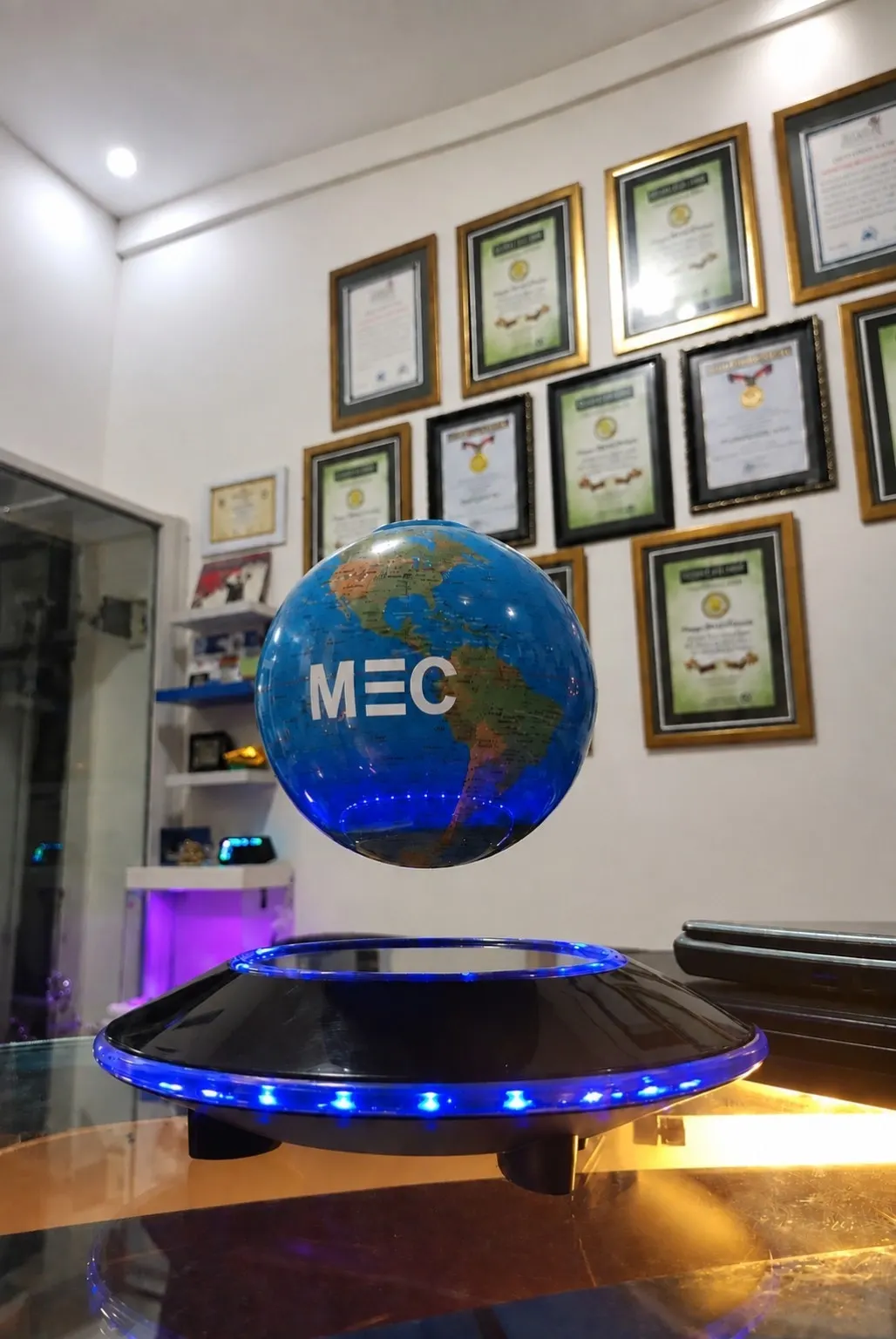 Arsip dokumentasi penghargaan MECAI